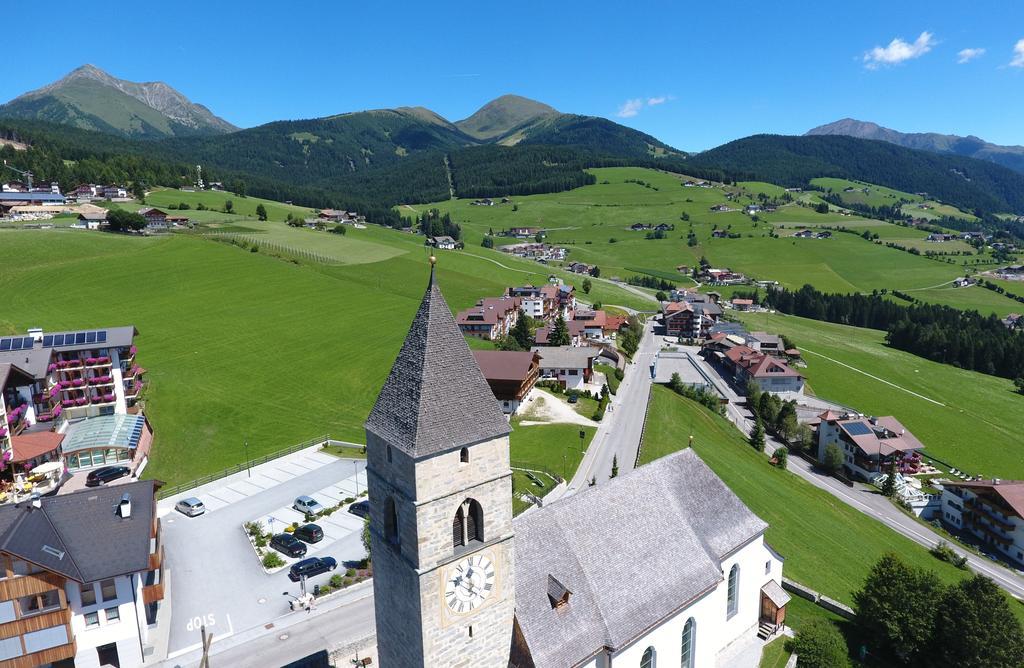 Hotel Kristall Maranza Kültér fotó