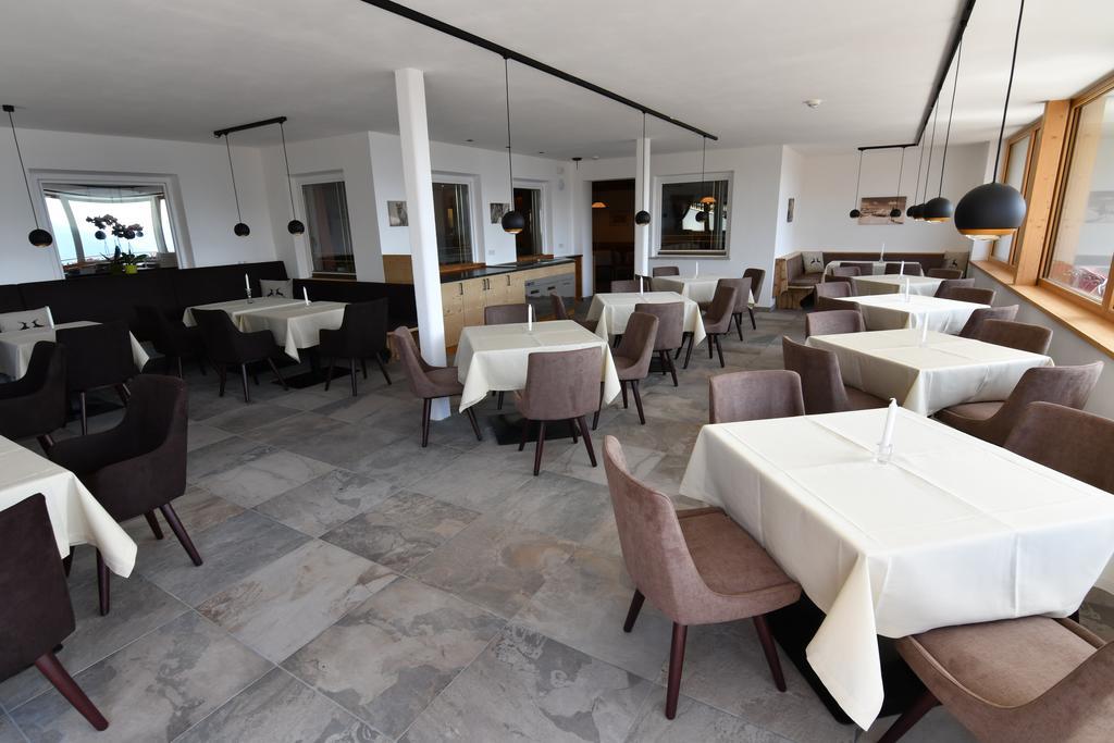 Hotel Kristall Maranza Kültér fotó